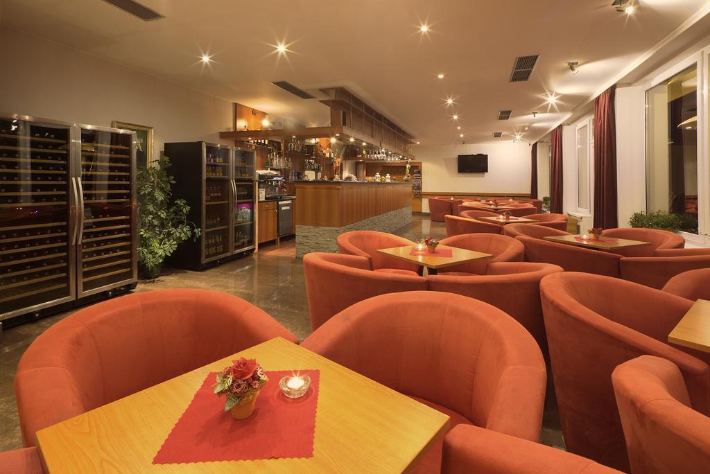 Holiday Park Orava - Hotel Orava Dolny Kubin Luaran gambar